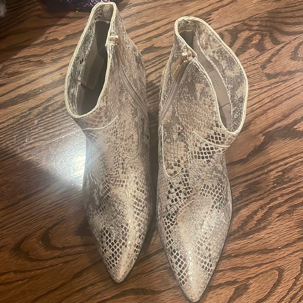 Vince Camuto boots